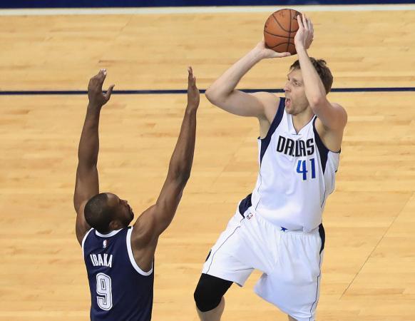 小前锋位置 小前锋位置