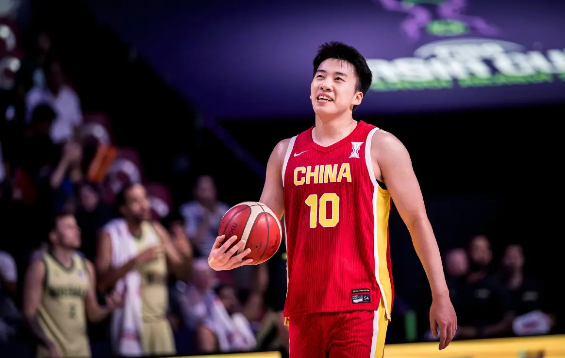 不全是球员 不全是球员