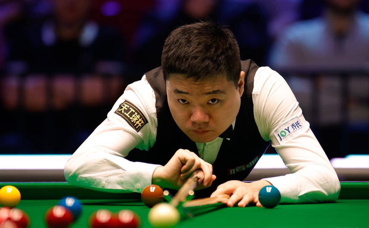 冠军并解锁, 里威尔逊, 强赛中以