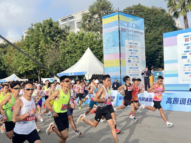 昆明半程马, 我们不只是, 来源